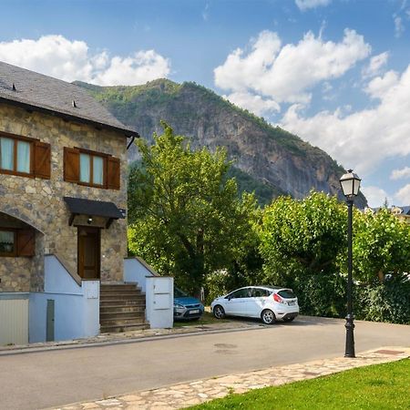 Alojamiento Escarrilla Pirineos Εξωτερικό φωτογραφία